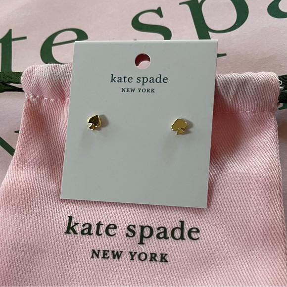 KATE SPADE Spade Stud Earrings NWT - Picture 3 of 3